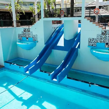 Kingfisher Apartments Benal Beach *